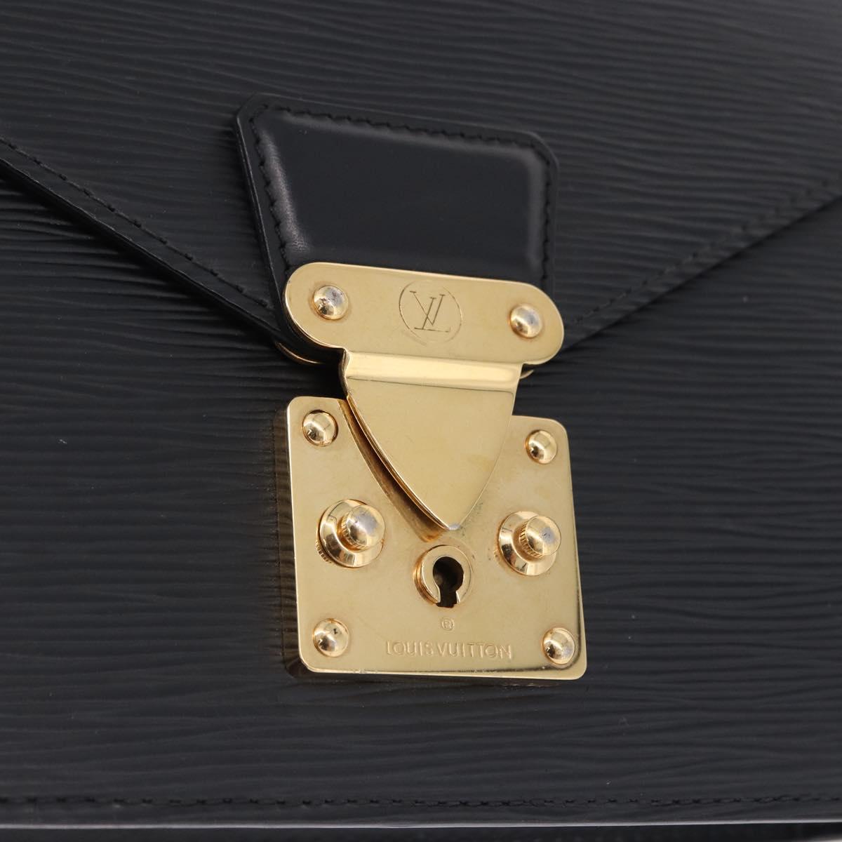 LOUIS VUITTON Epi Sellier Dragonne Clutch Bag Black M52612 LV Auth ka5527