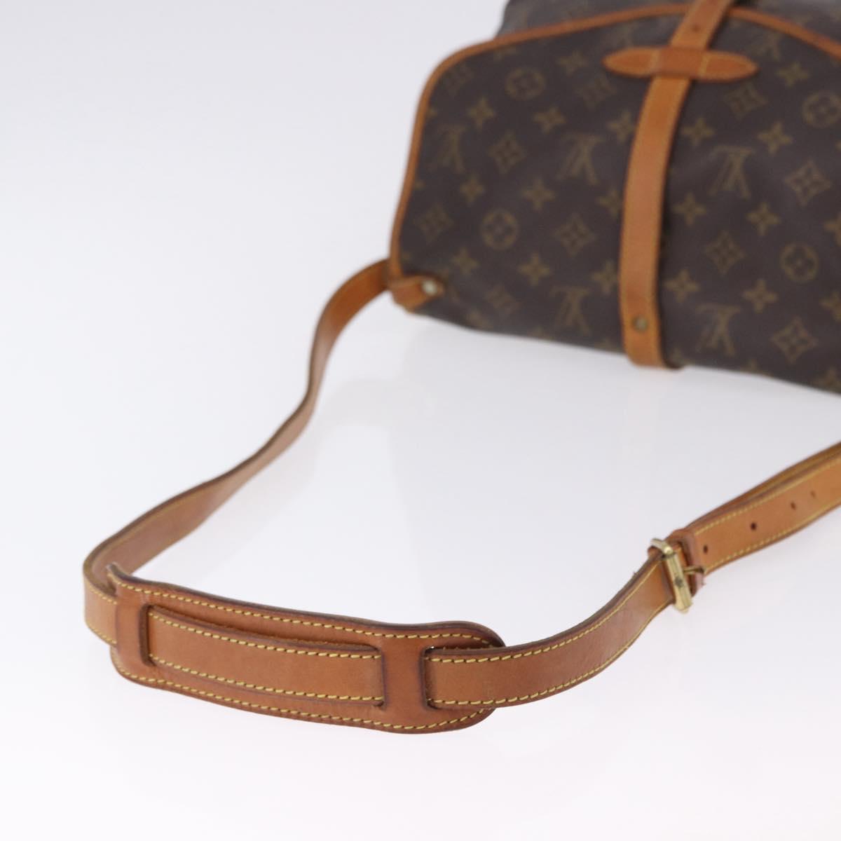 LOUIS VUITTON Monogram Saumur 30 Shoulder Bag M42256 LV Auth ka5561