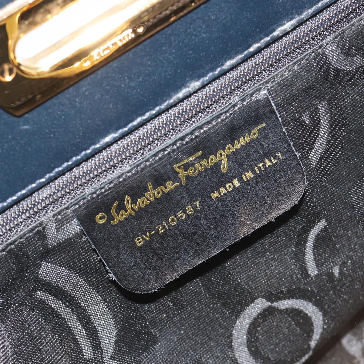 Salvatore Ferragamo Gancini Chain Shoulder Bag Leather Navy Gold Auth ka5564