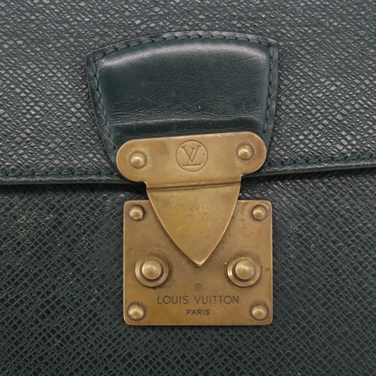 LOUIS VUITTON Taiga Pochette Kourad Clutch Bag Epicea M30194 LV Auth ka5641
