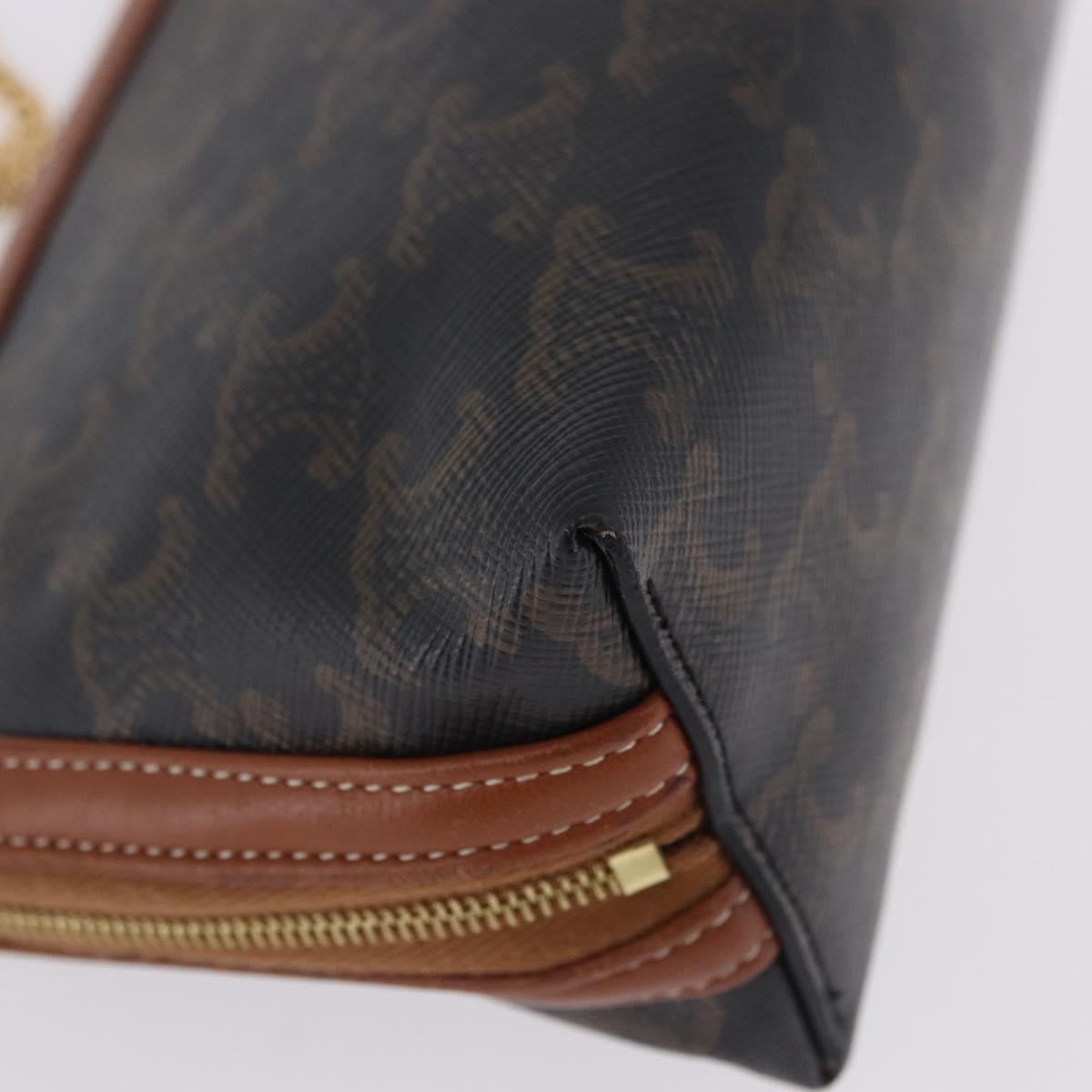 CELINE Triomphe Chain Shoulder Pouch PVC Black Gold Auth ka5670A