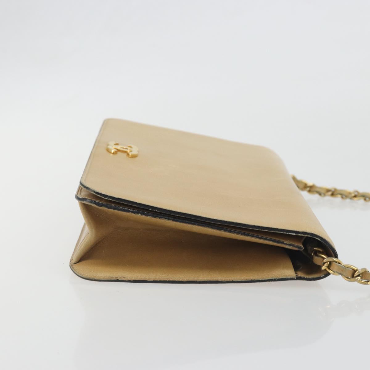 CHANEL Matelasse Chain Shoulder Bag Leather Beige Gold CC Auth ka5721