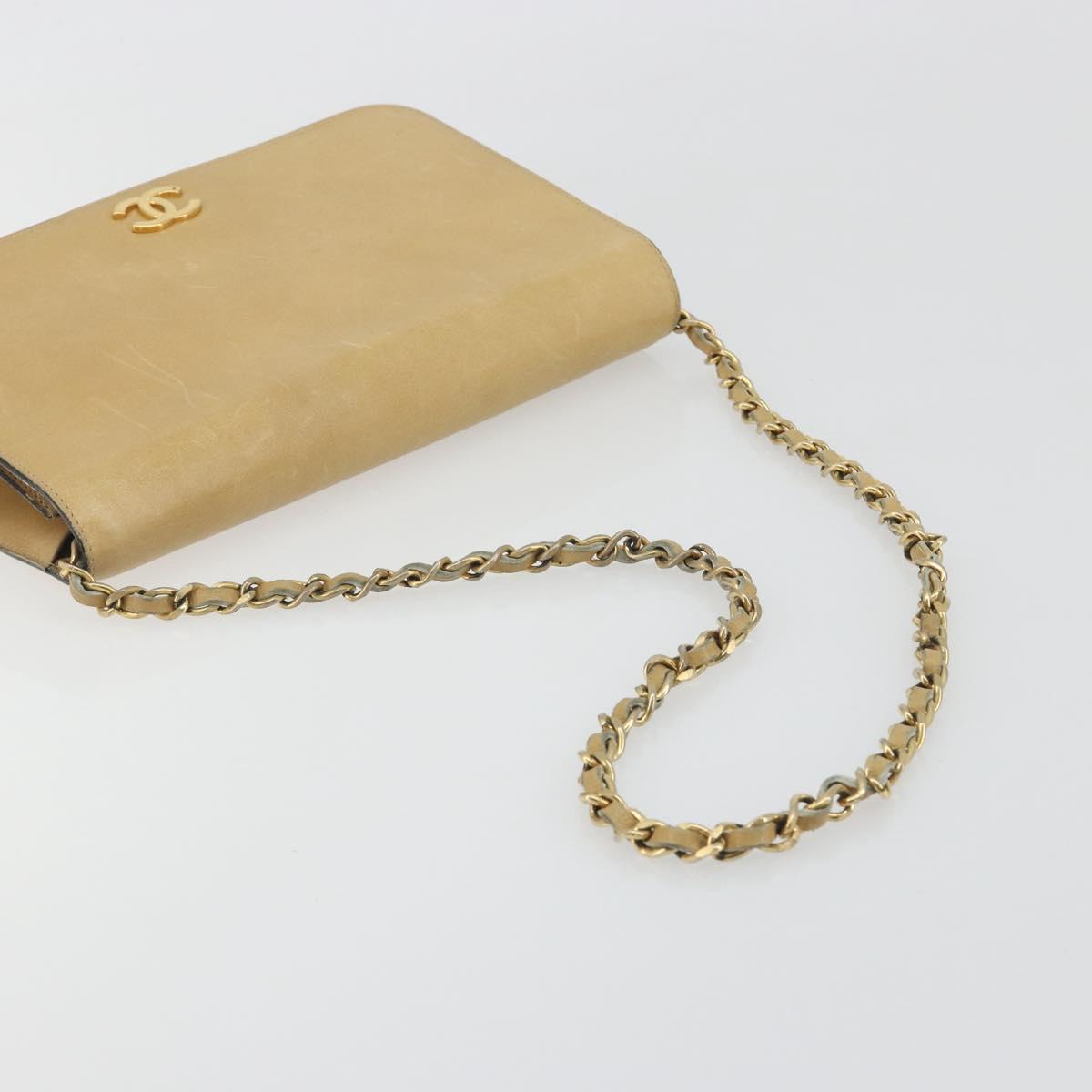 CHANEL Matelasse Chain Shoulder Bag Leather Beige Gold CC Auth ka5721