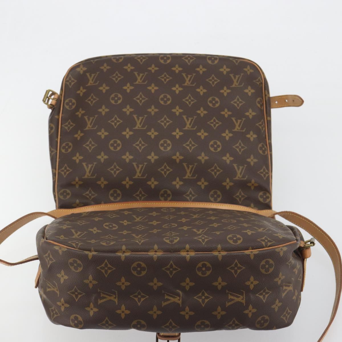 LOUIS VUITTON Monogram Saumur 35 Shoulder Bag M42254 LV Auth ka5729