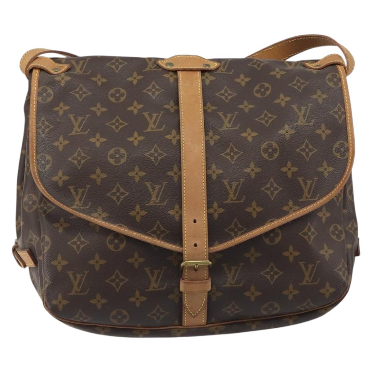 LOUIS VUITTON Monogram Saumur 35 Shoulder Bag M42254 LV Auth ka5729