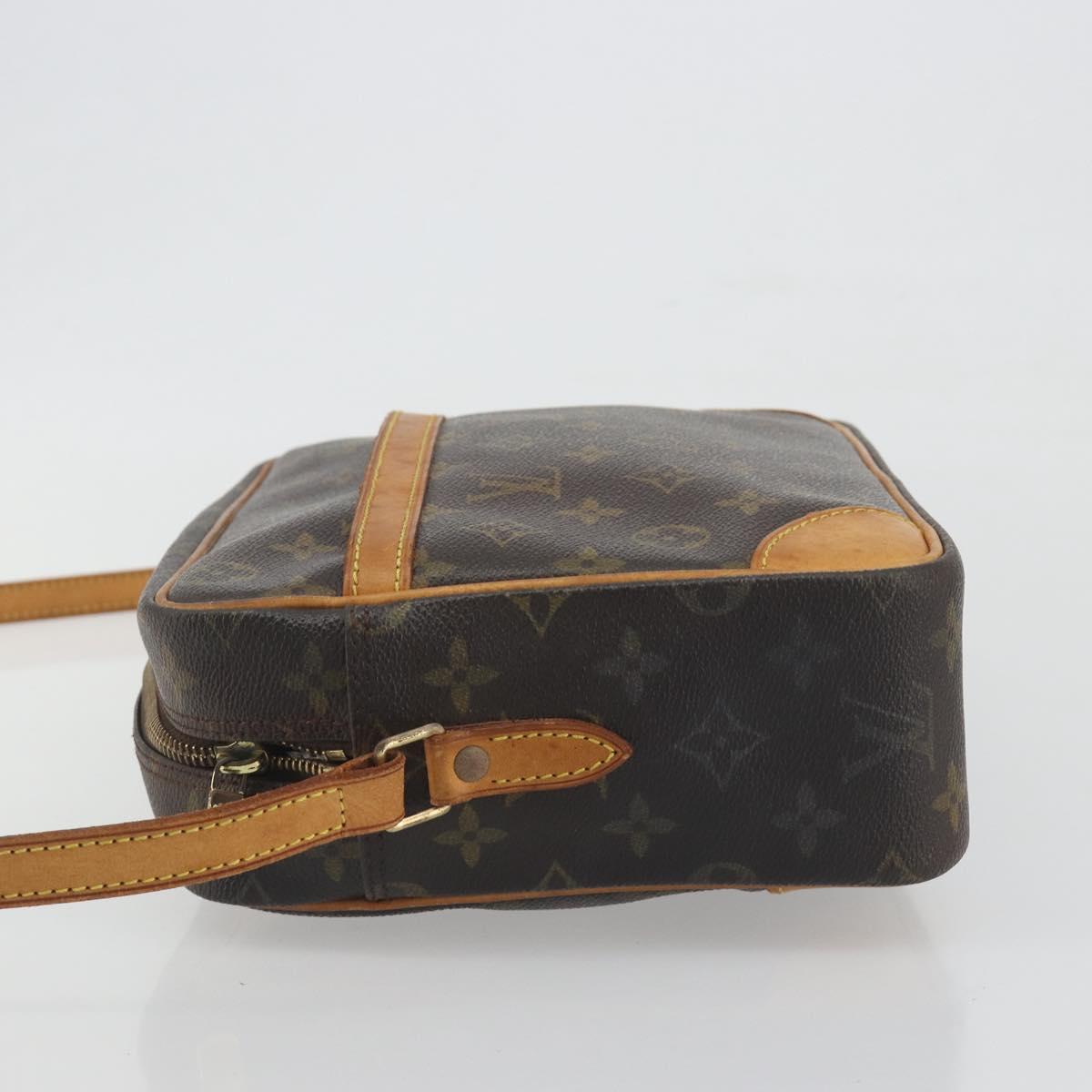 LOUIS VUITTON Monogram Trocadero 30 Shoulder Bag M51272 LV Auth ka5730A