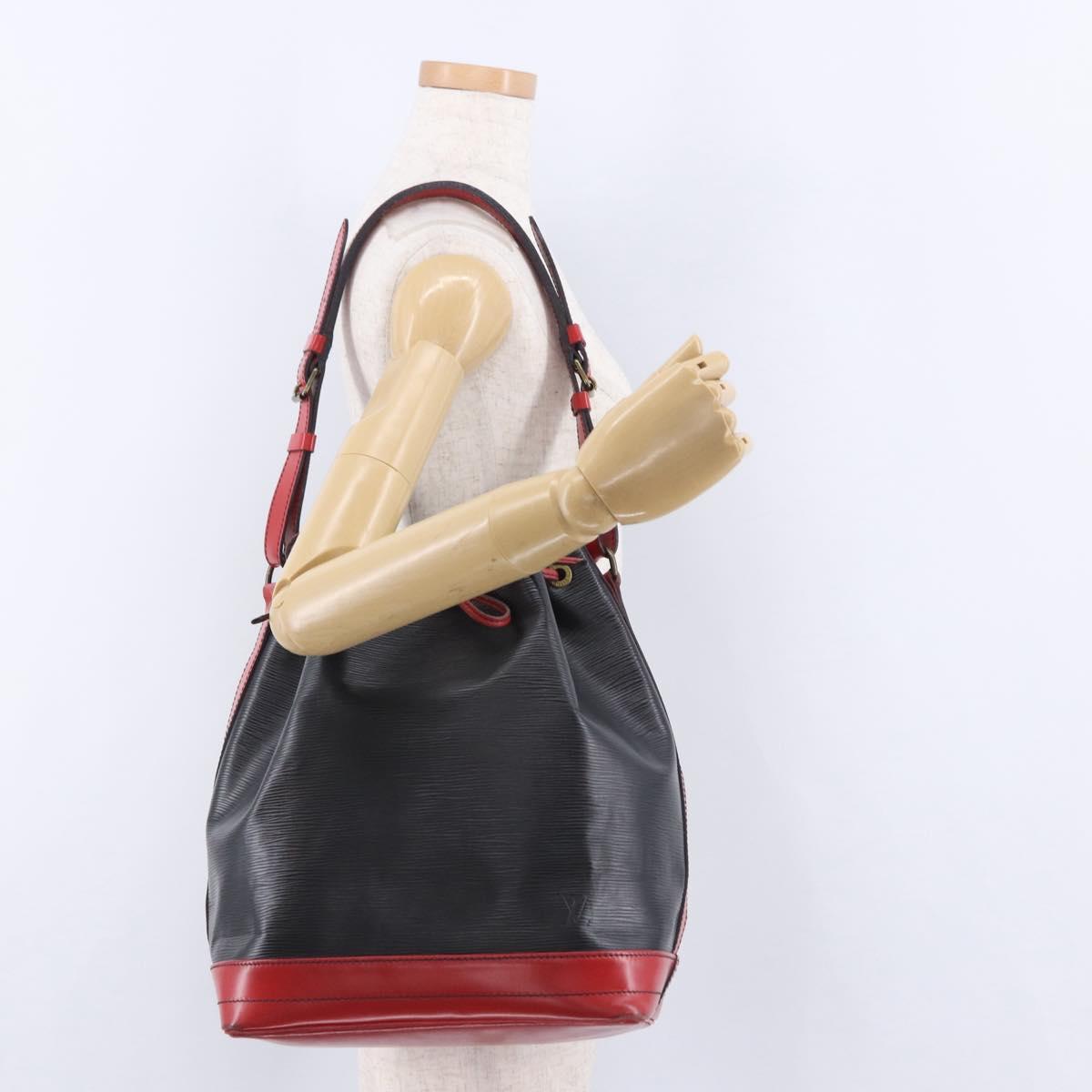 LOUIS VUITTON Epi Noe Shoulder Bag Bicolor Black Red M44017 LV Auth ka5742