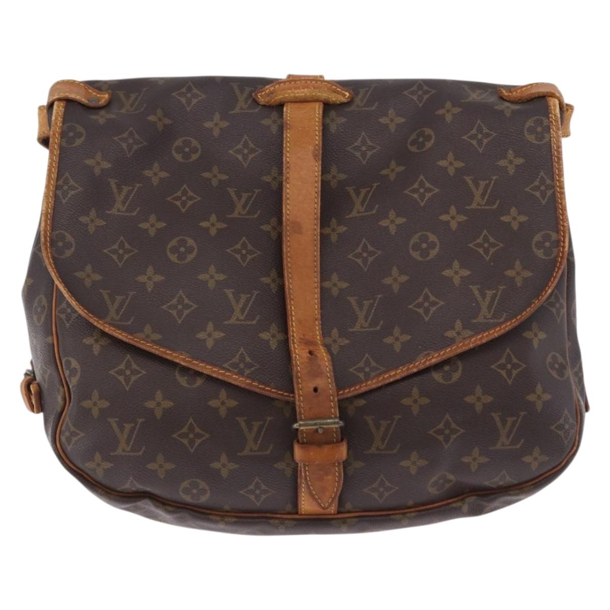 LOUIS VUITTON Monogram Saumur 35 Shoulder Bag M42254 LV Auth ka5756