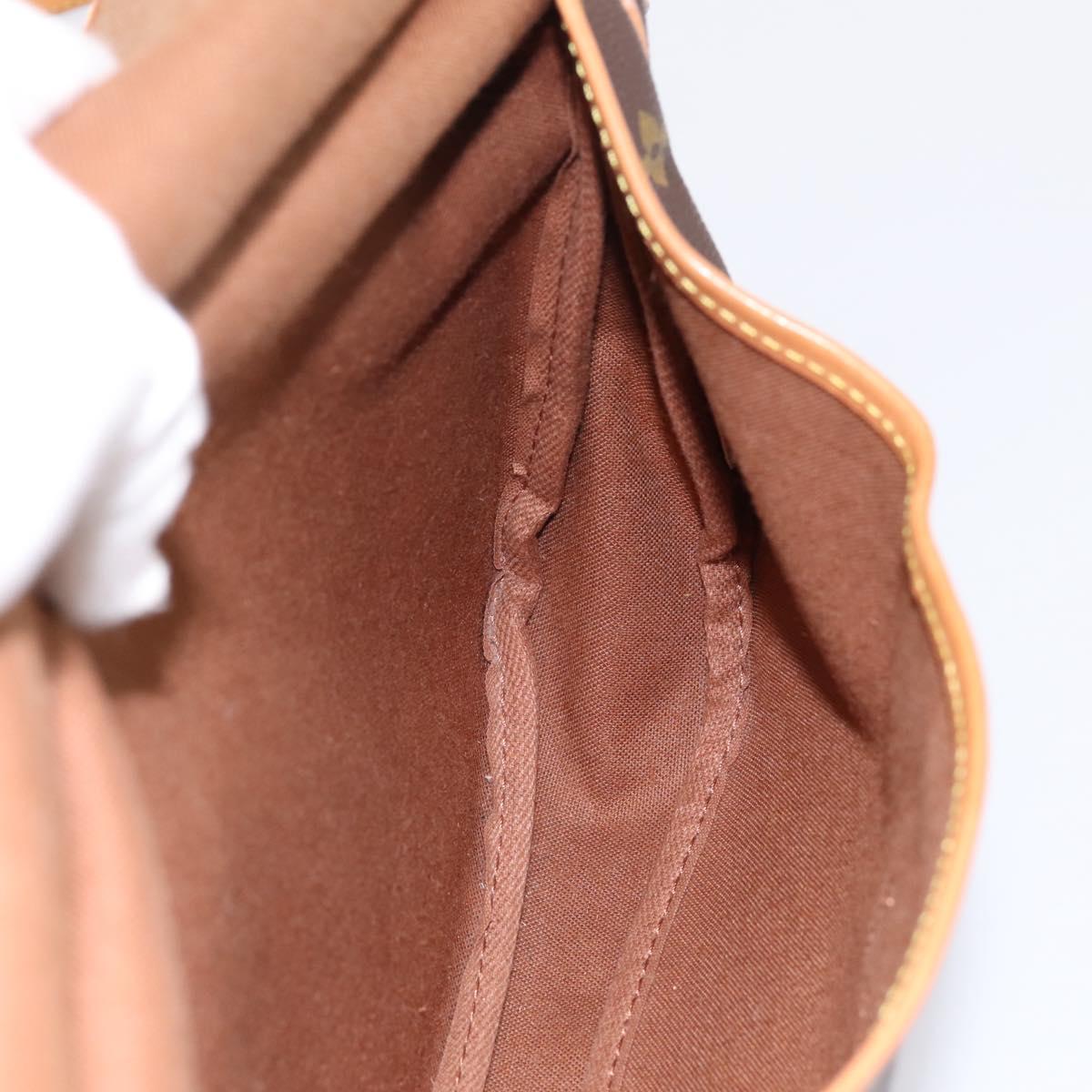 LOUIS VUITTON Monogram Saumur 30 Shoulder Bag M42256 LV Auth ka5757A