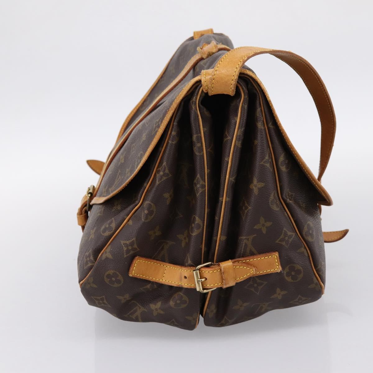 LOUIS VUITTON Monogram Saumur 35 Shoulder Bag M42254 LV Auth ka5862