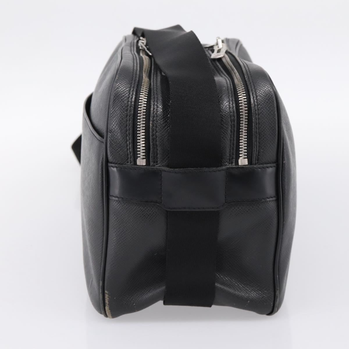 LOUIS VUITTON Taiga Reporter PM Shoulder Bag Ardoise M30152 LV Auth ka5933