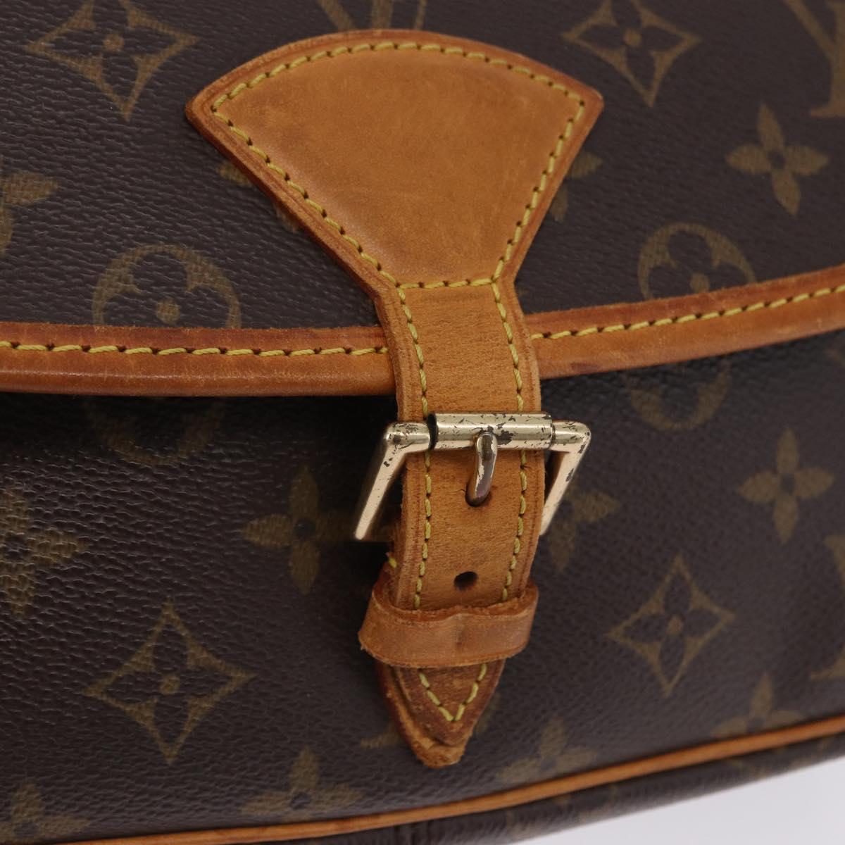 LOUIS VUITTON Monogram Sologne Shoulder Bag M42250 LV Auth ka5982V