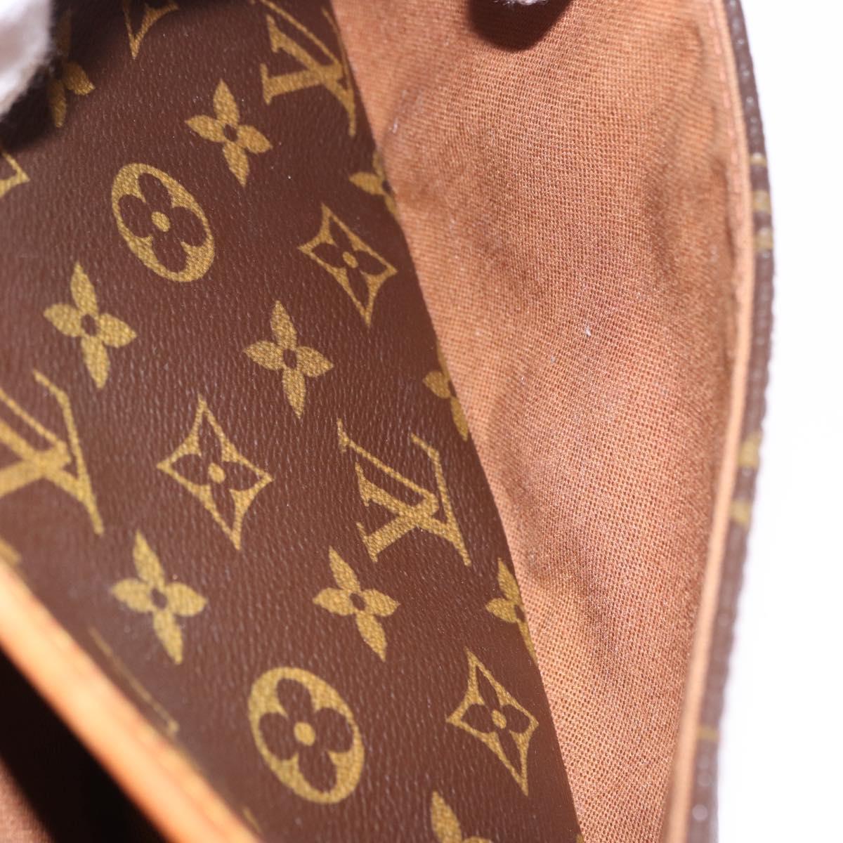 LOUIS VUITTON Monogram Sologne Shoulder Bag M42250 LV Auth ka5982V
