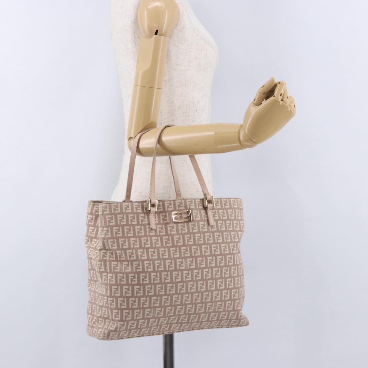 FENDI Zucchino Canvas Tote Bag Beige Gold Auth ka5989A