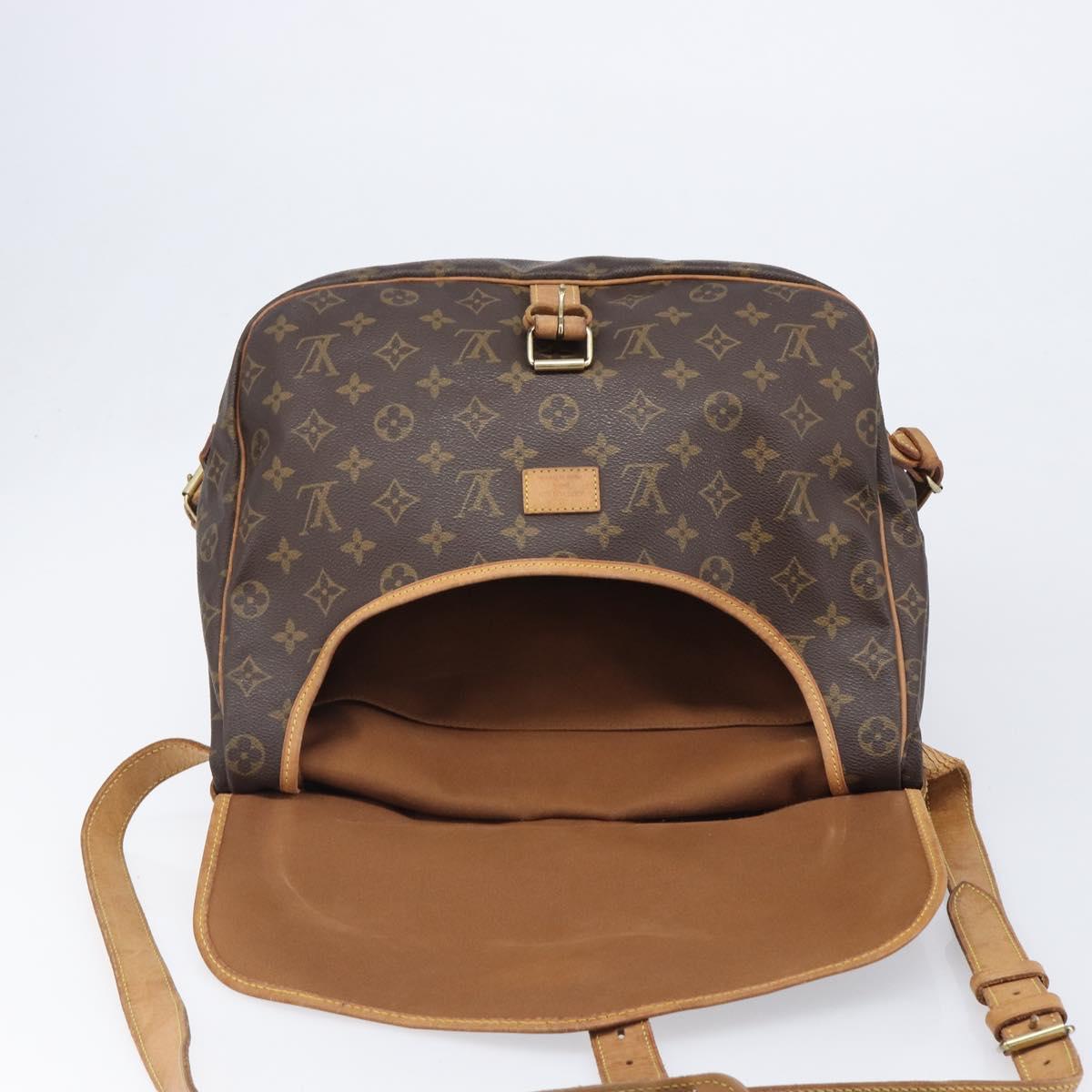 LOUIS VUITTON Monogram Saumur 35 Shoulder Bag M42254 LV Auth ka6011