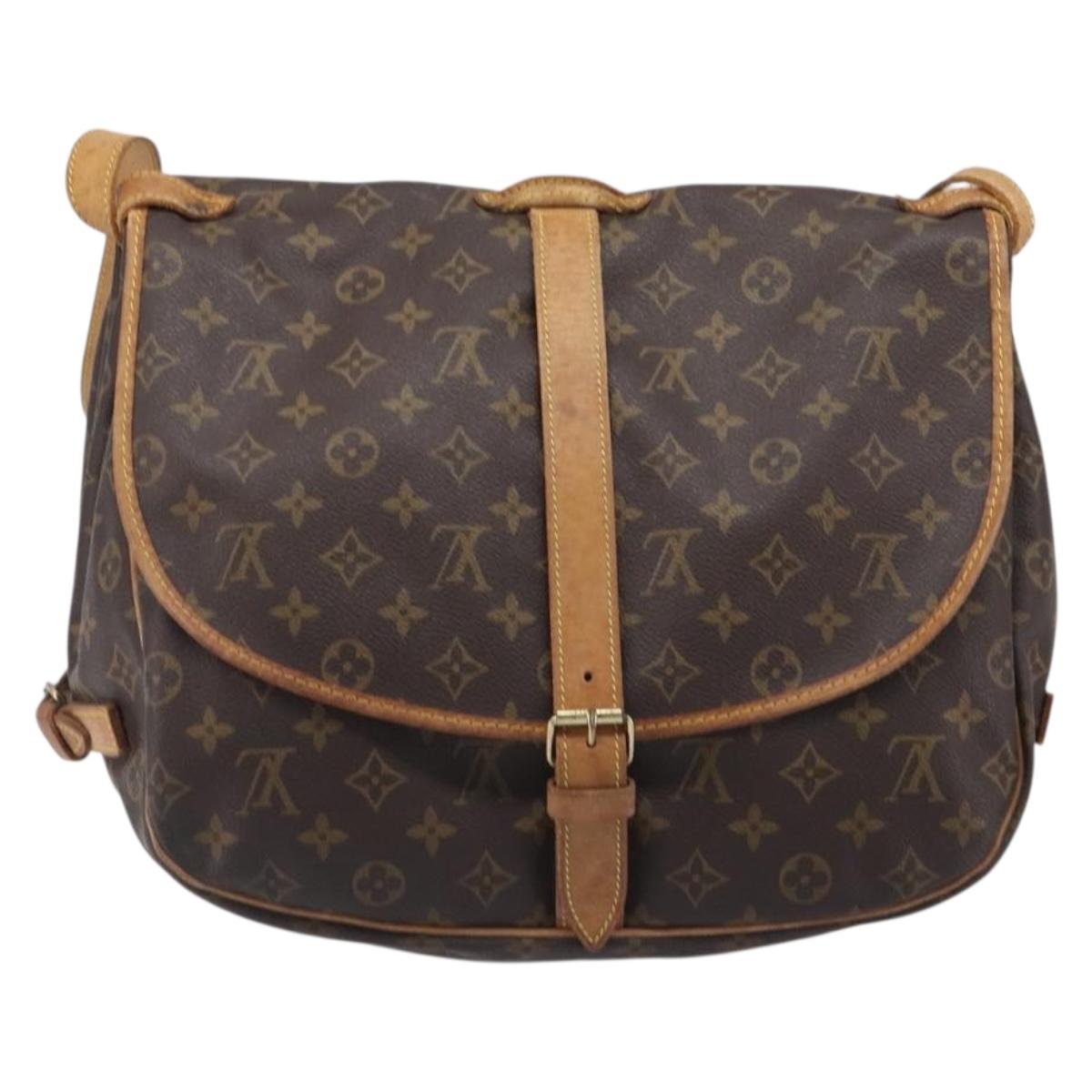 LOUIS VUITTON Monogram Saumur 35 Shoulder Bag M42254 LV Auth ka6011