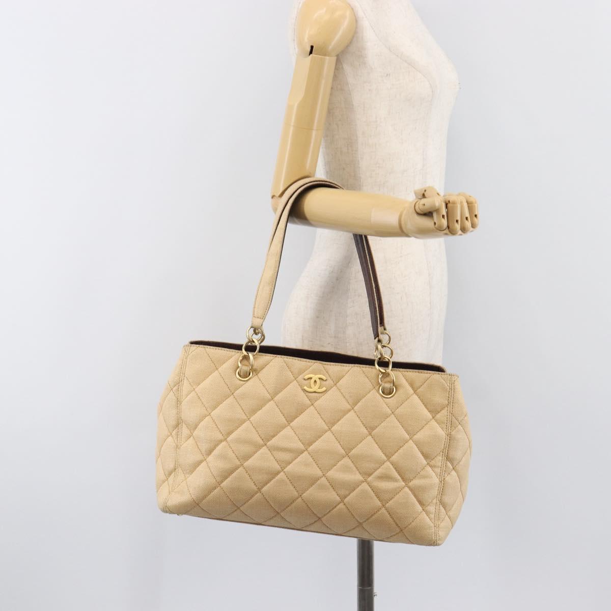 CHANEL Matelasse Tote Bag Raffia Beige Gold CC Auth ka6055A