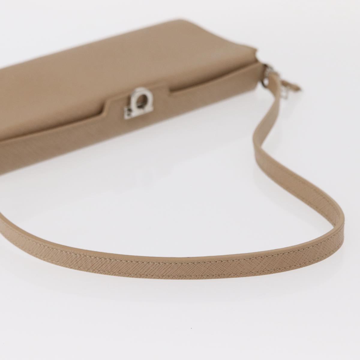 Salvatore Ferragamo Gancini Shoulder Bag Leather Beige Silver Auth ka620