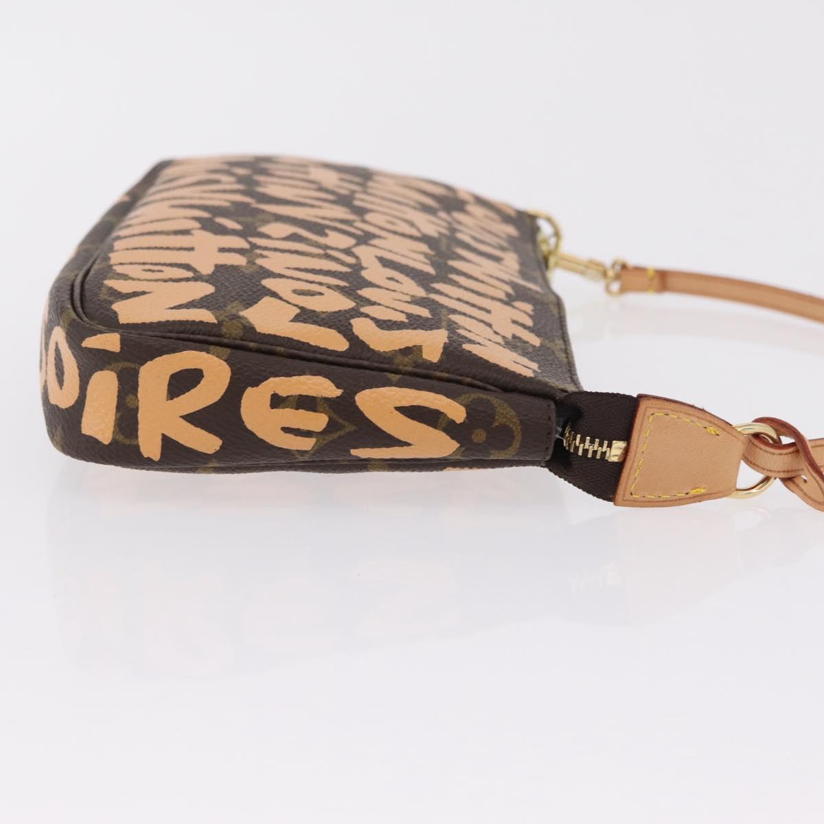 LOUIS VUITTON graffiti Pochette Accessoires Pouch M92193 LV Auth ka6305SAV
