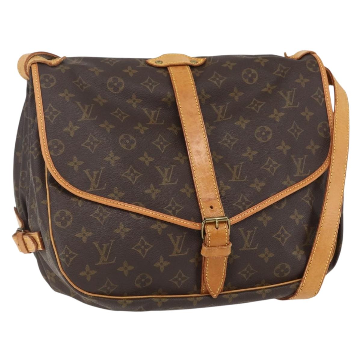 LOUIS VUITTON Monogram Saumur 35 Shoulder Bag M42254 LV Auth ka635