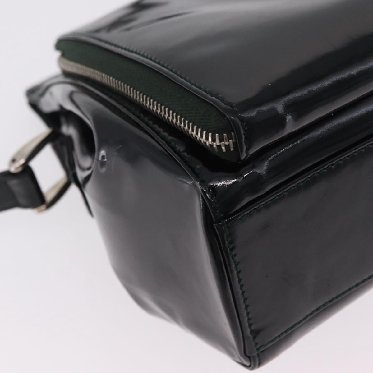 GUCCI Shoulder Bag Patent Leather Black Silver 001 2113 1677 Auth ka6380