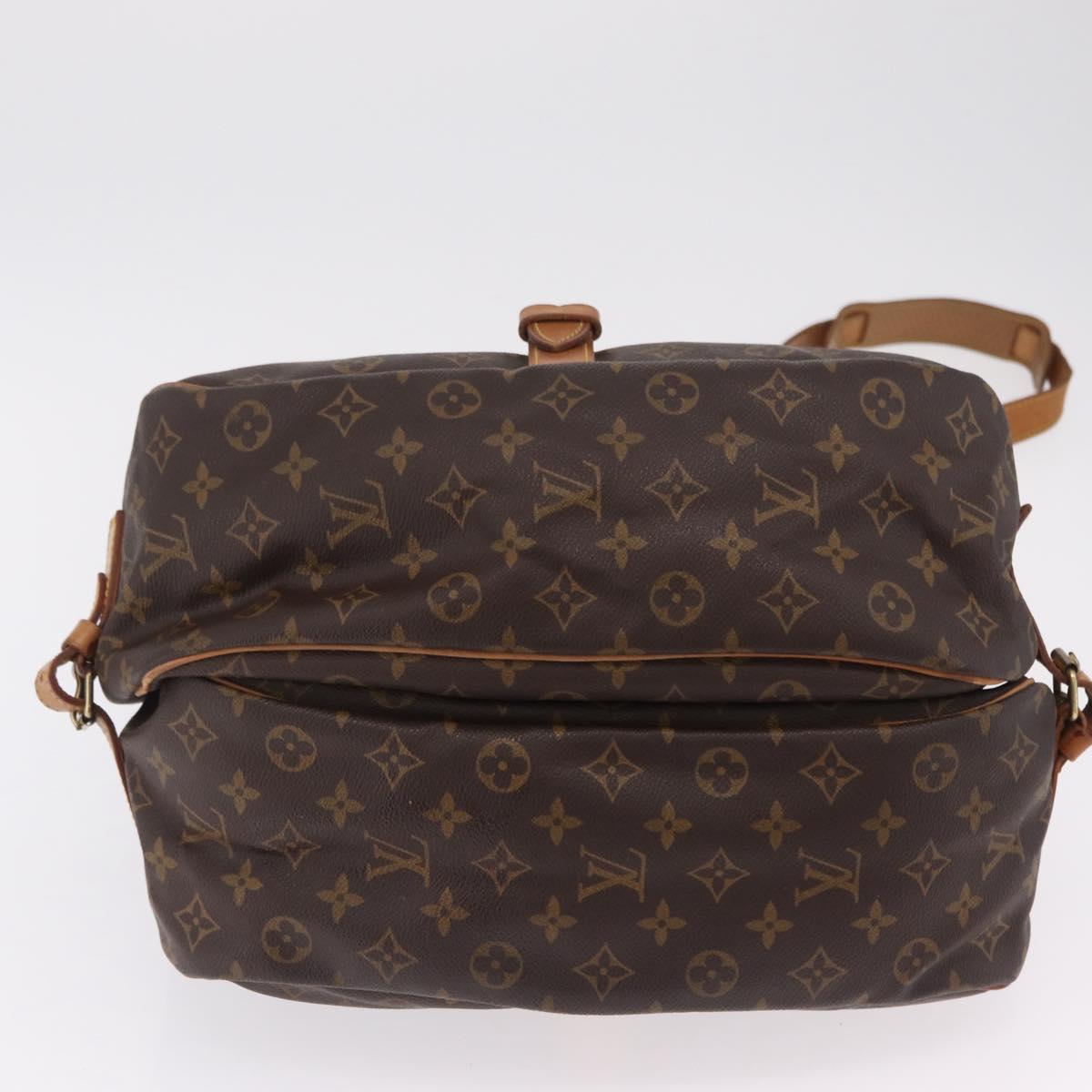 LOUIS VUITTON Monogram Saumur 35 Shoulder Bag M42254 LV Auth ka6403
