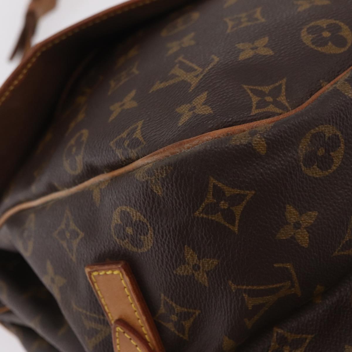 LOUIS VUITTON Monogram Saumur 35 Shoulder Bag M42254 LV Auth ka6403