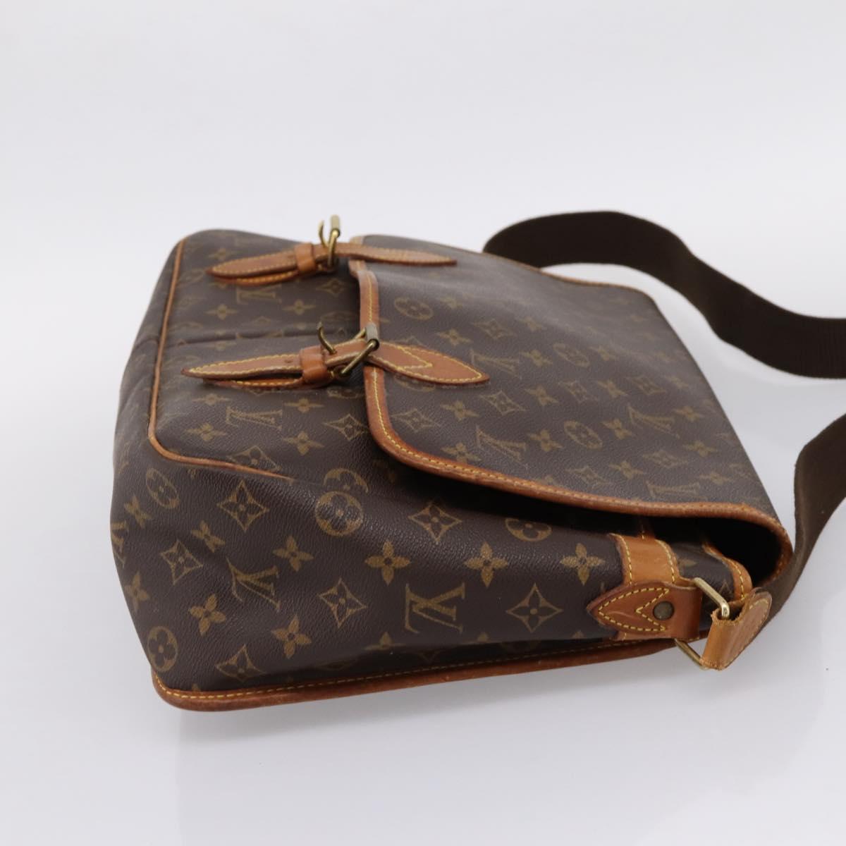 LOUIS VUITTON Monogram Gibeciere GM Shoulder Bag M42246 LV Auth ka6404