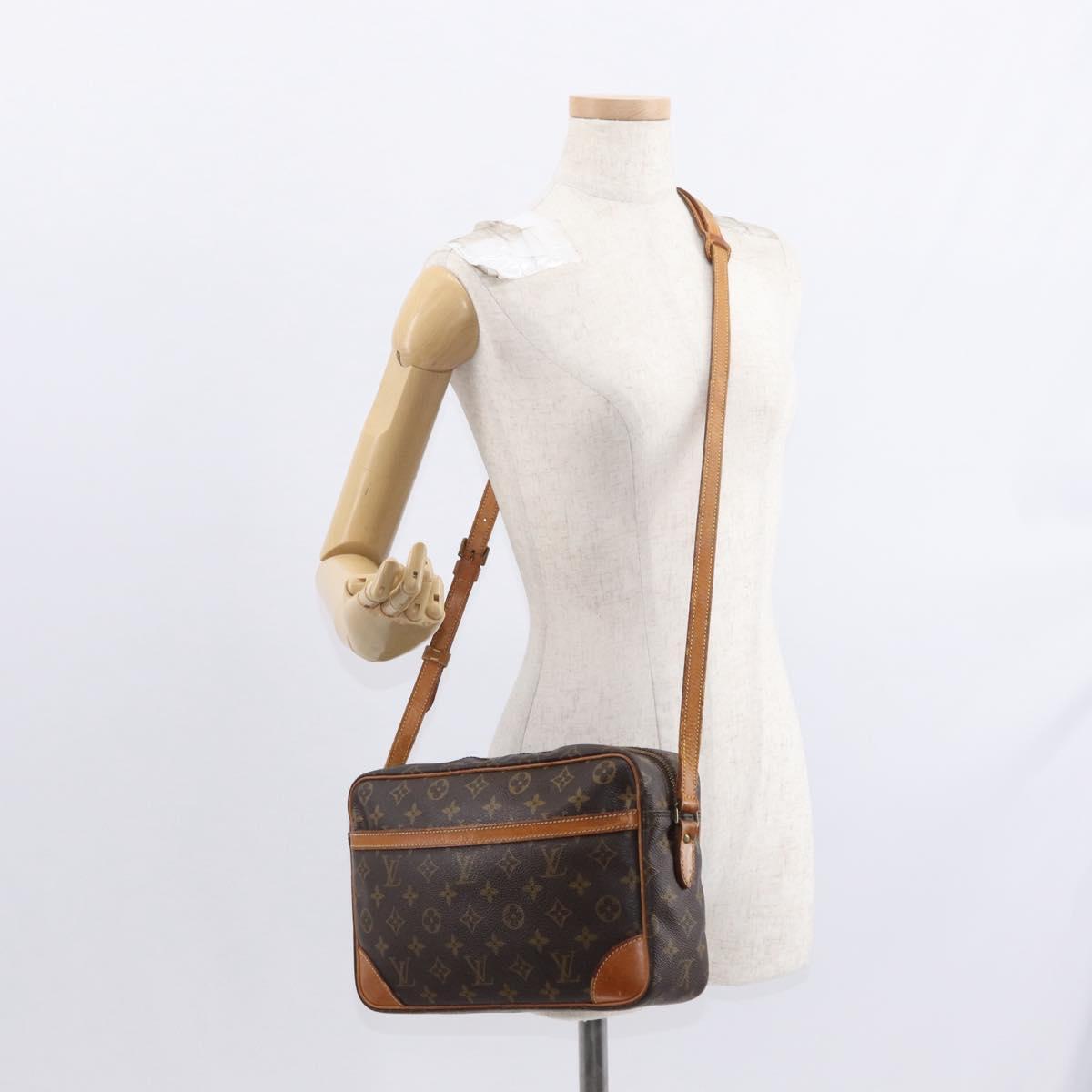 LOUIS VUITTON Monogram Trocadero 30 Shoulder Bag M51272 LV Auth ka642