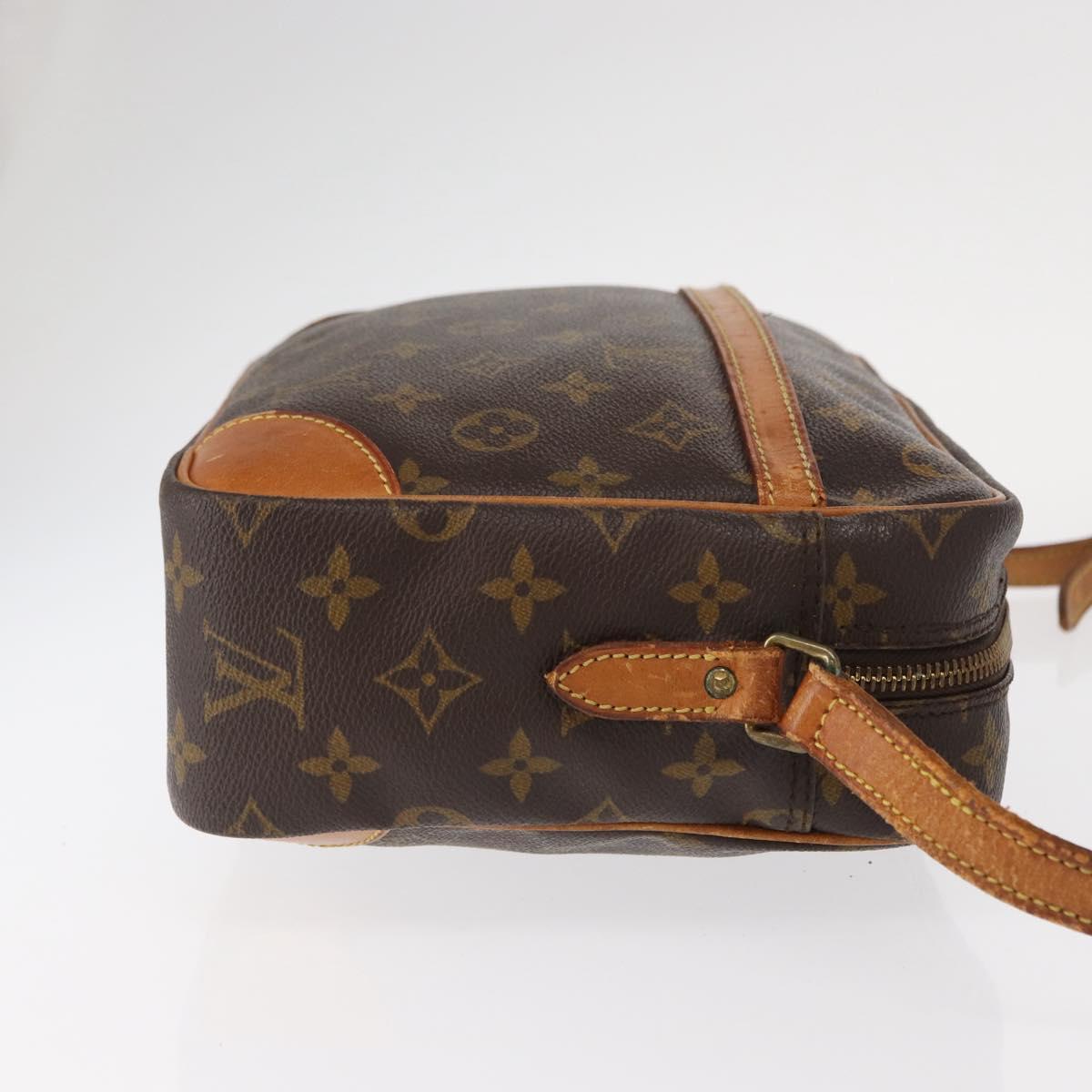 LOUIS VUITTON Monogram Trocadero 30 Shoulder Bag M51272 LV Auth ka642
