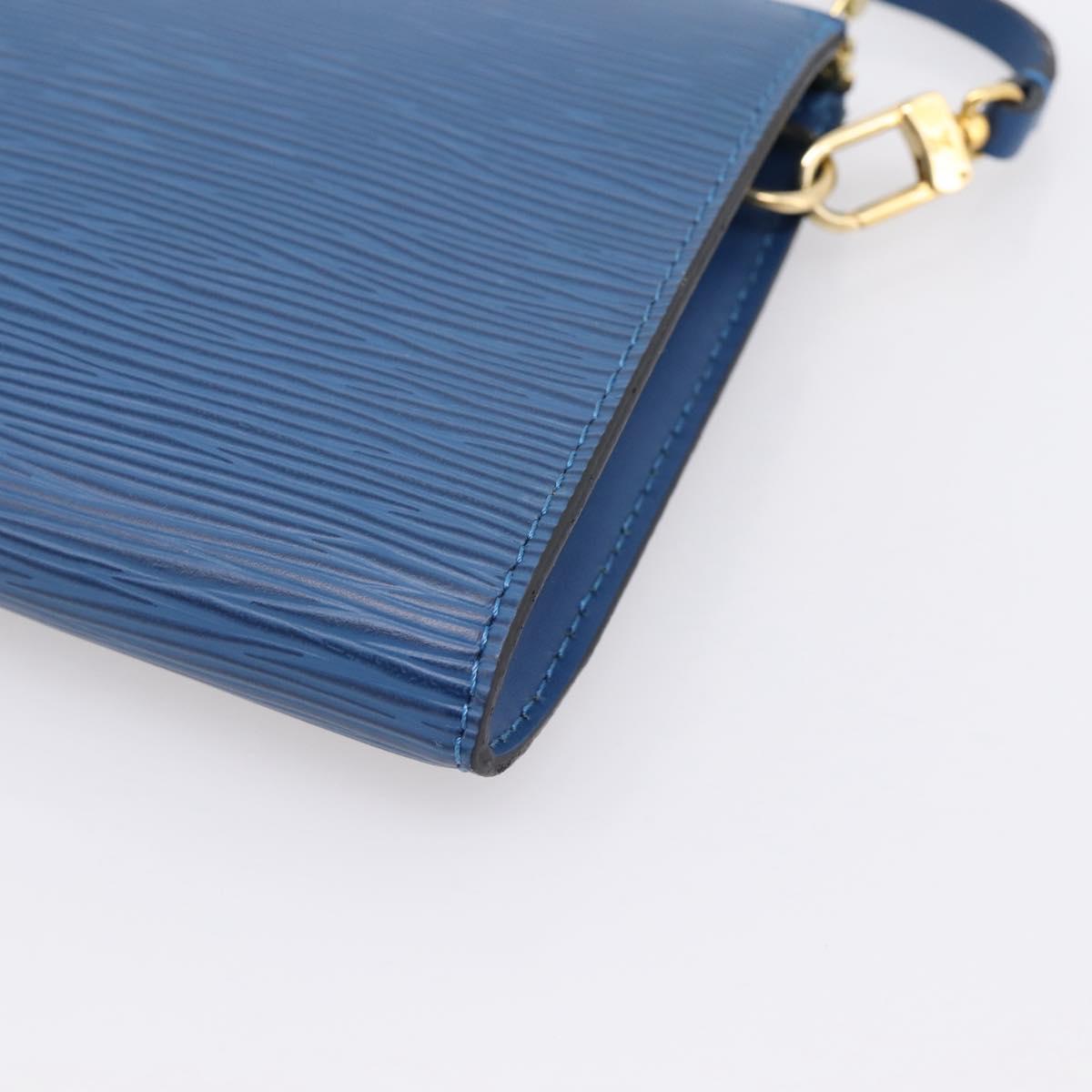 LOUIS VUITTON Epi Pochette Accessoires Accessory Pouch Blue M52985 Auth ka6445A