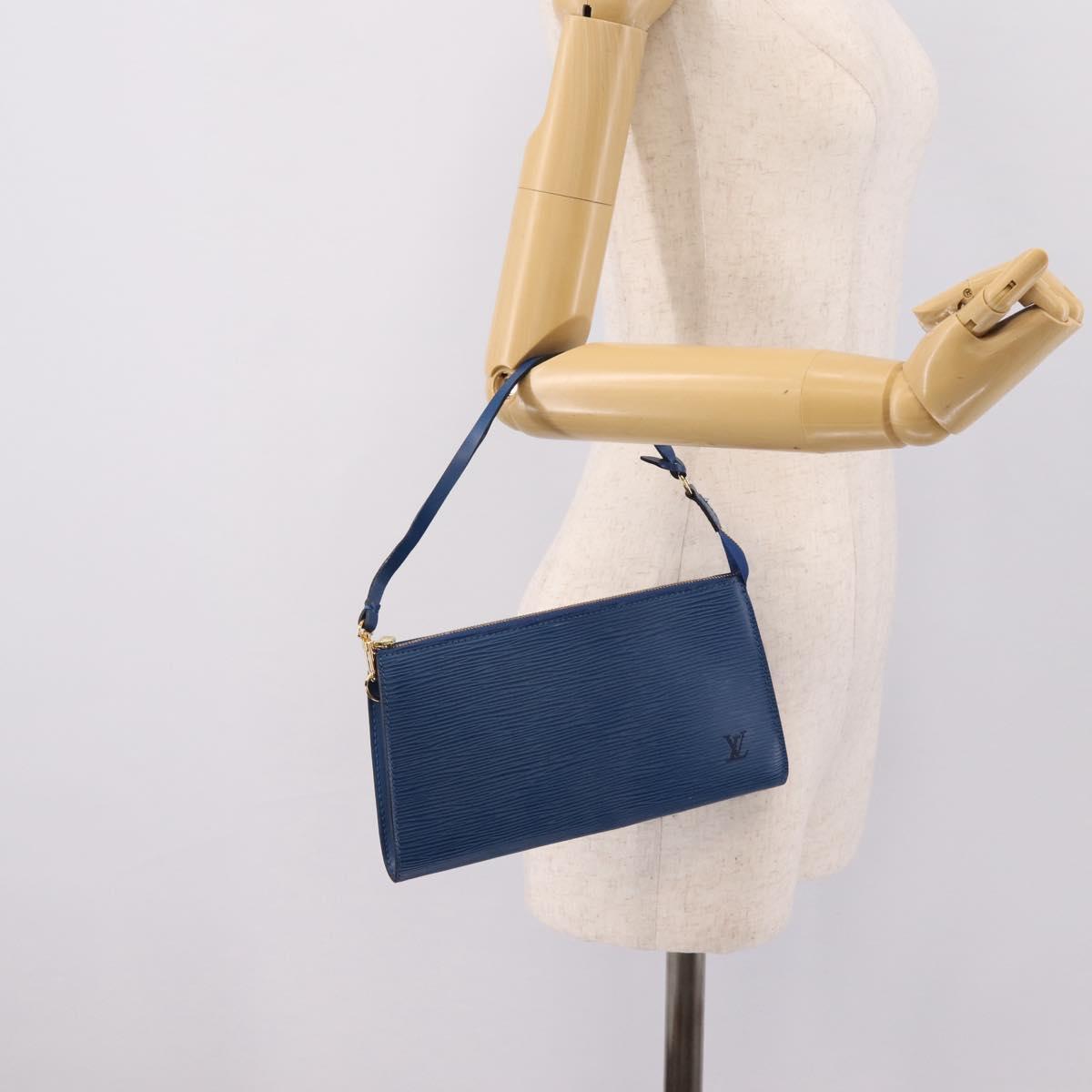 LOUIS VUITTON Epi Pochette Accessoires Accessory Pouch Blue M52985 Auth ka6445A