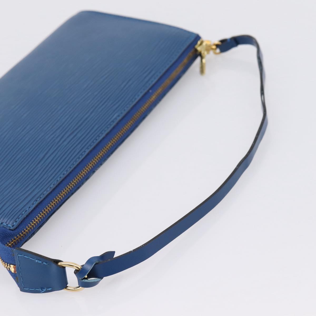 LOUIS VUITTON Epi Pochette Accessoires Accessory Pouch Blue M52985 Auth ka6445A