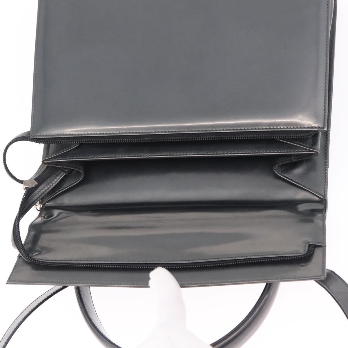 Salvatore Ferragamo Hand Bag Patent 2way Gray Silver Auth ka6464A