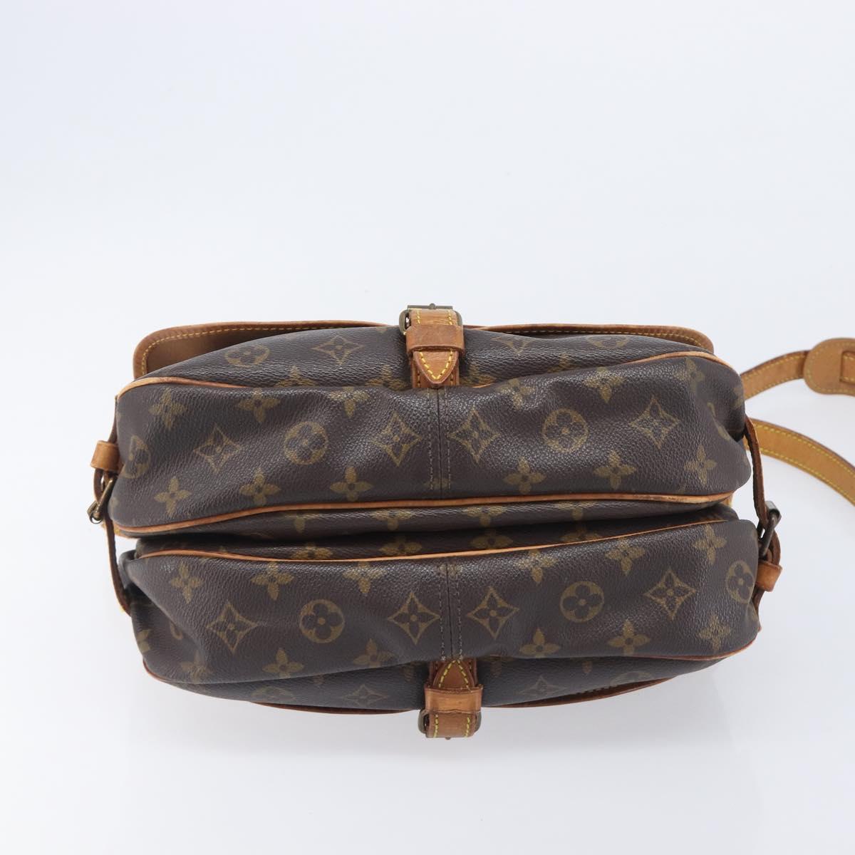 LOUIS VUITTON Monogram Saumur 30 Shoulder Bag M42256 LV Auth ka6514
