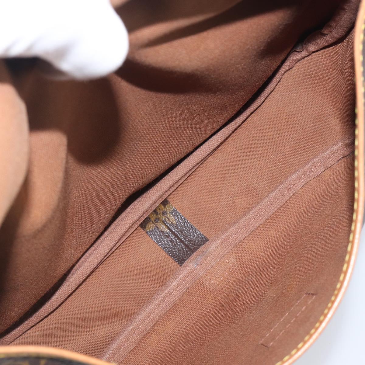 LOUIS VUITTON Monogram Saumur 30 Shoulder Bag M42256 LV Auth ka6514