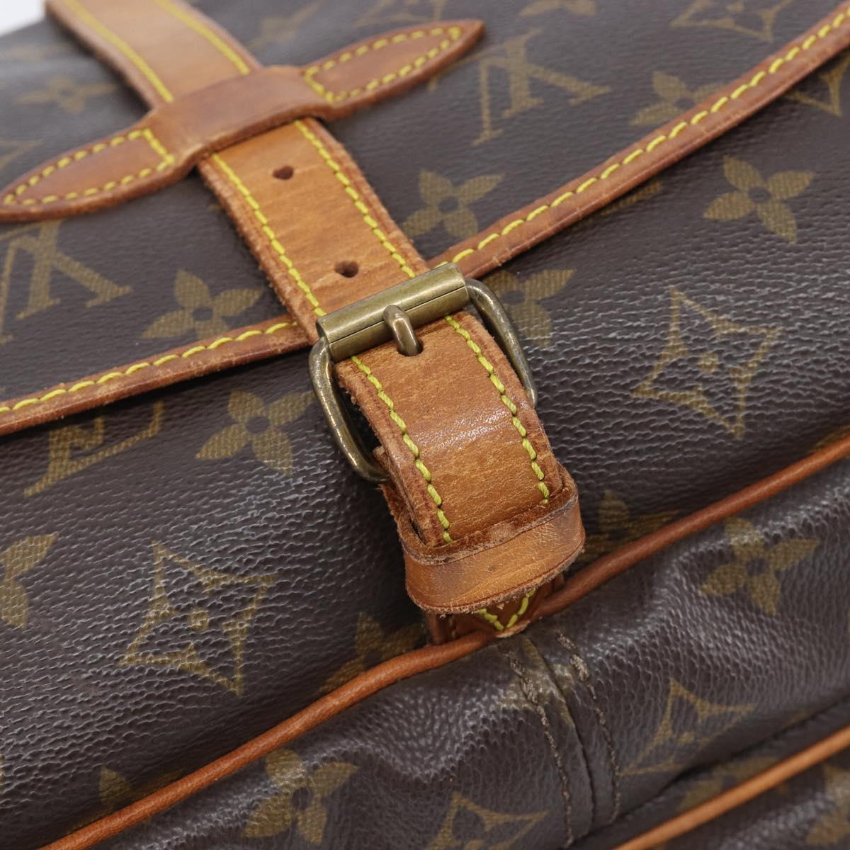 LOUIS VUITTON Monogram Saumur 30 Shoulder Bag M42256 LV Auth ka6514