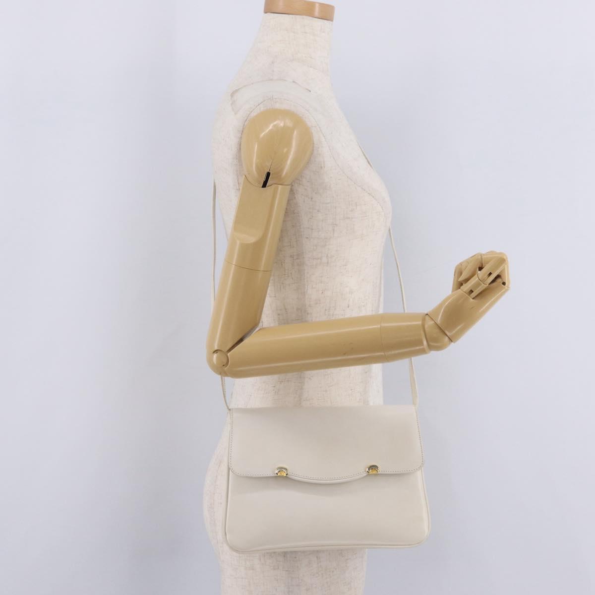 GUCCI Shoulder Bag Leather White Gold Tone 98 46 004 3743 Auth ka6532