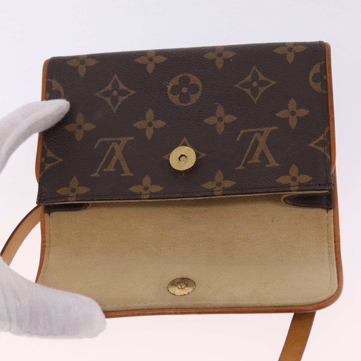 LOUIS VUITTON Monogram Pochette Florentine Waist bag M51855 LV Auth ka6601
