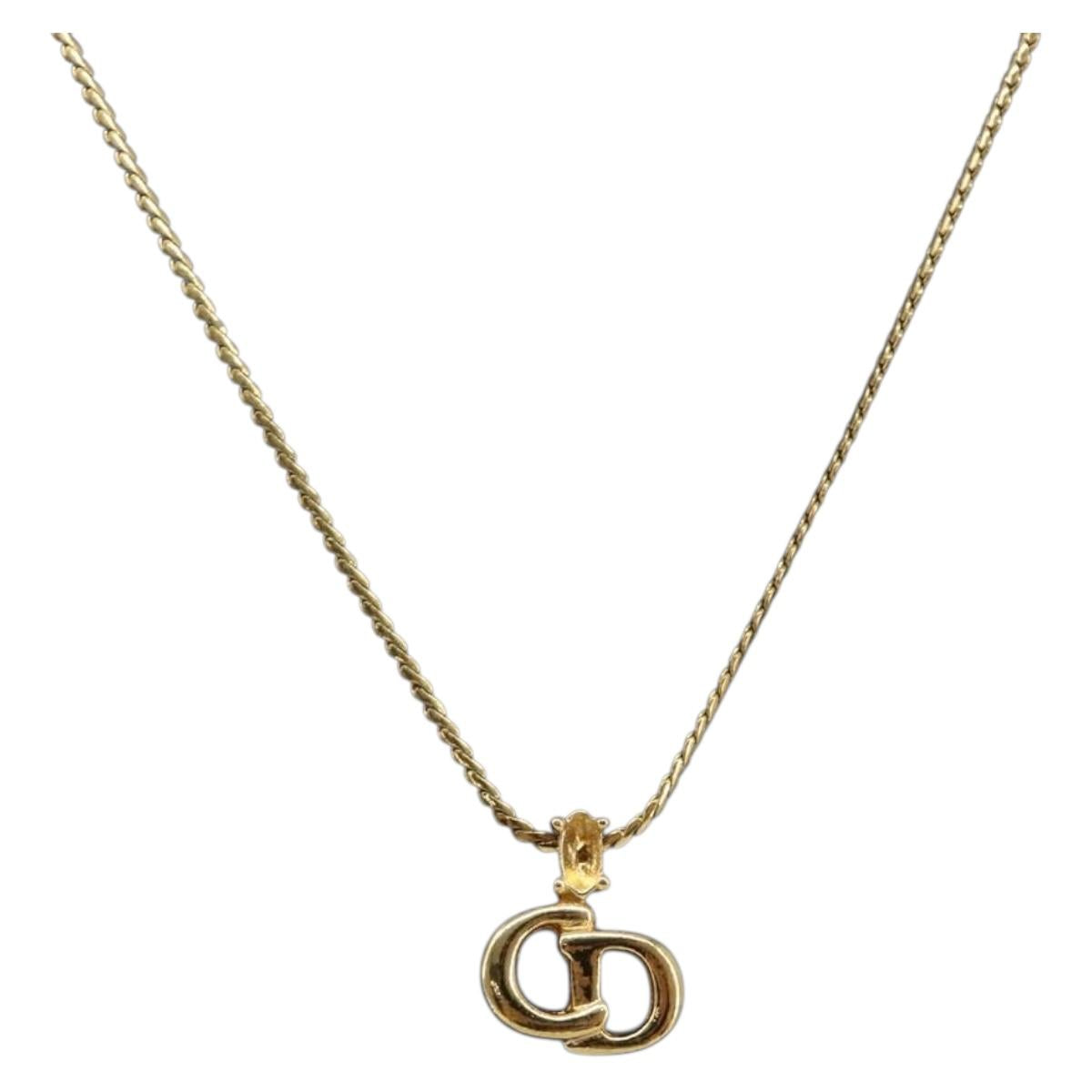 Christian Dior Necklace Metal Gold Tone Auth ka6711