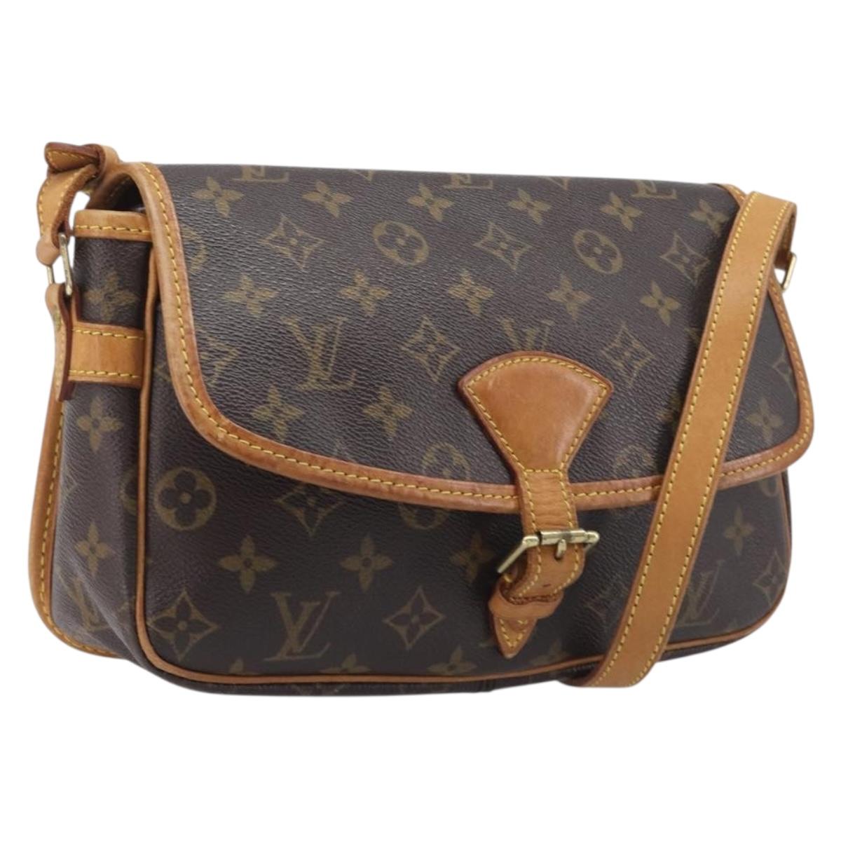 LOUIS VUITTON Monogram Sologne Shoulder Bag M42250 LV Auth ka6745A