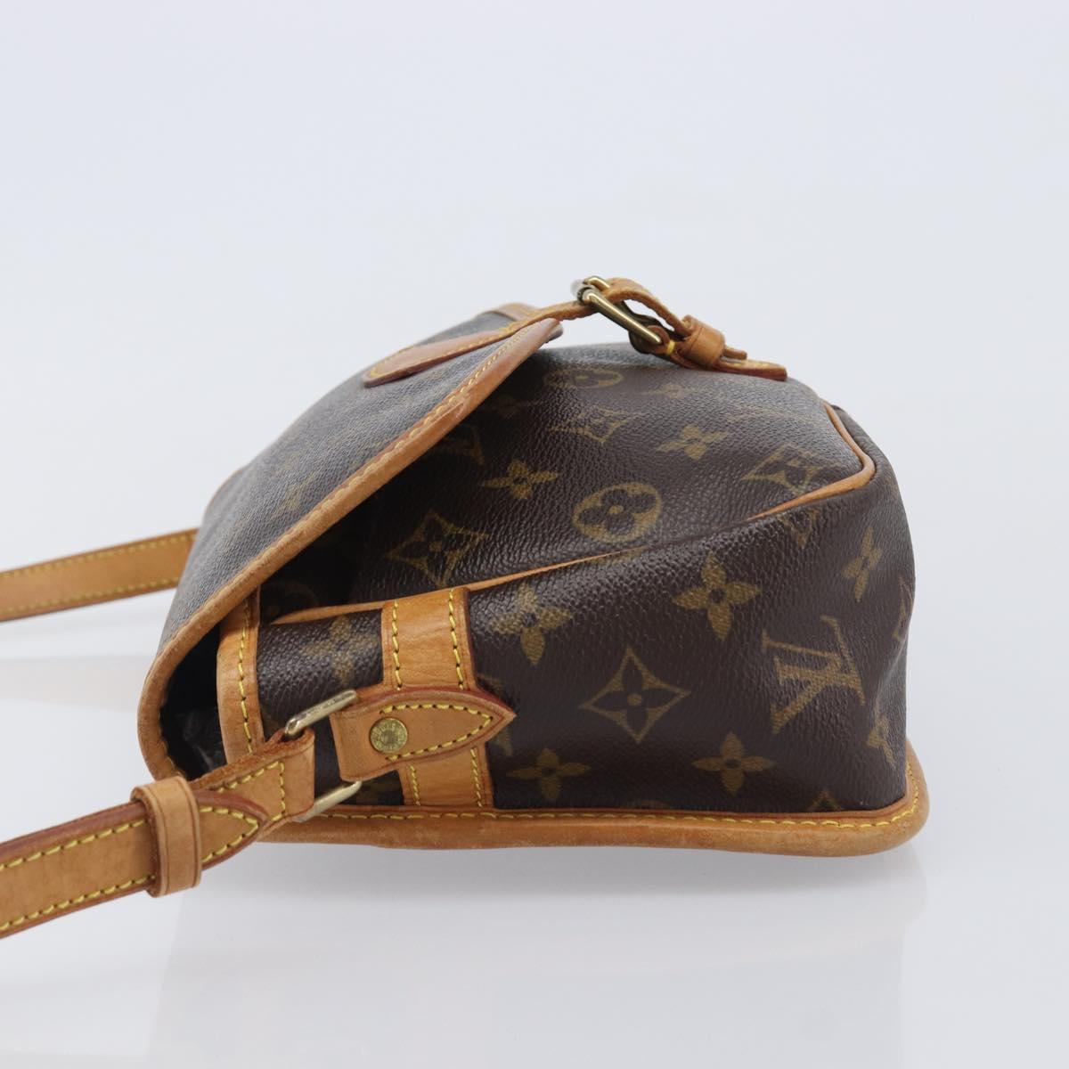 LOUIS VUITTON Monogram Sologne Shoulder Bag M42250 LV Auth ka6745A