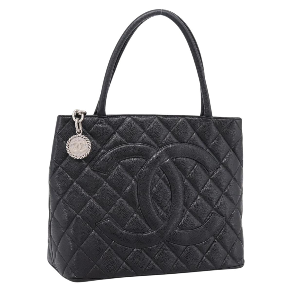 CHANEL Standard Tote Bag Caviar Skin Black Silver CC Auth ka6766V
