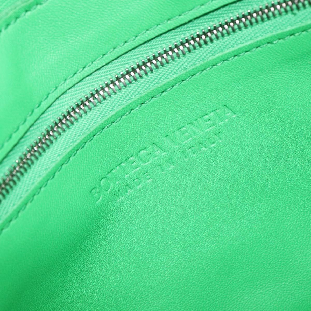 Bottega Veneta MAXI INTRECCIATO Cassette Bag Leather Green Silver Auth ka6923V