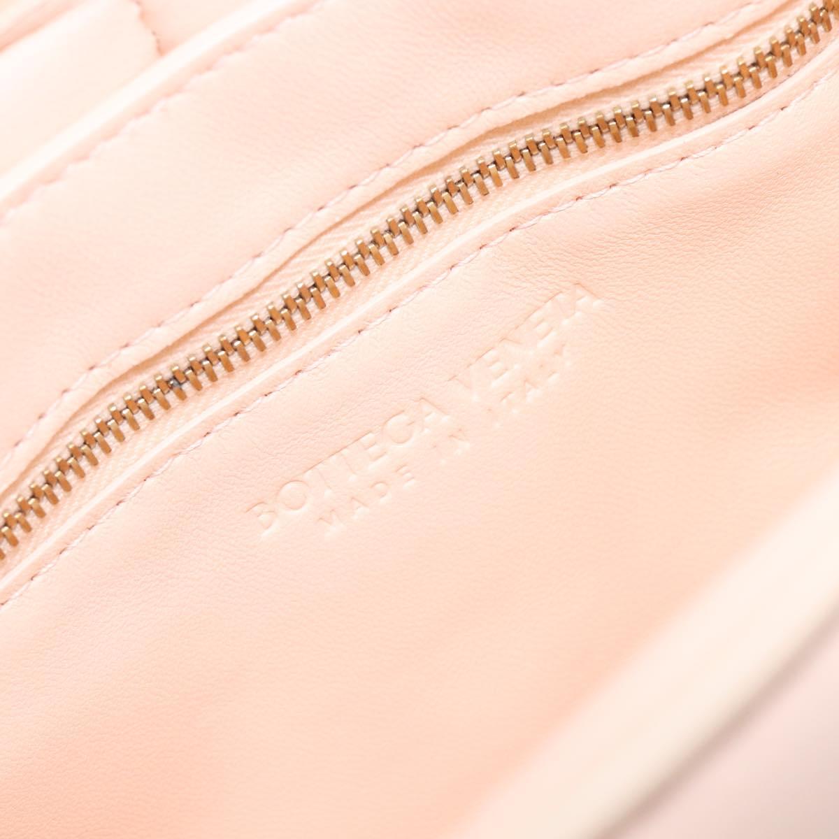 Bottega Veneta MAXI INTRECCIATO Cassette Bag Leather Pink Gold Auth ka6962M