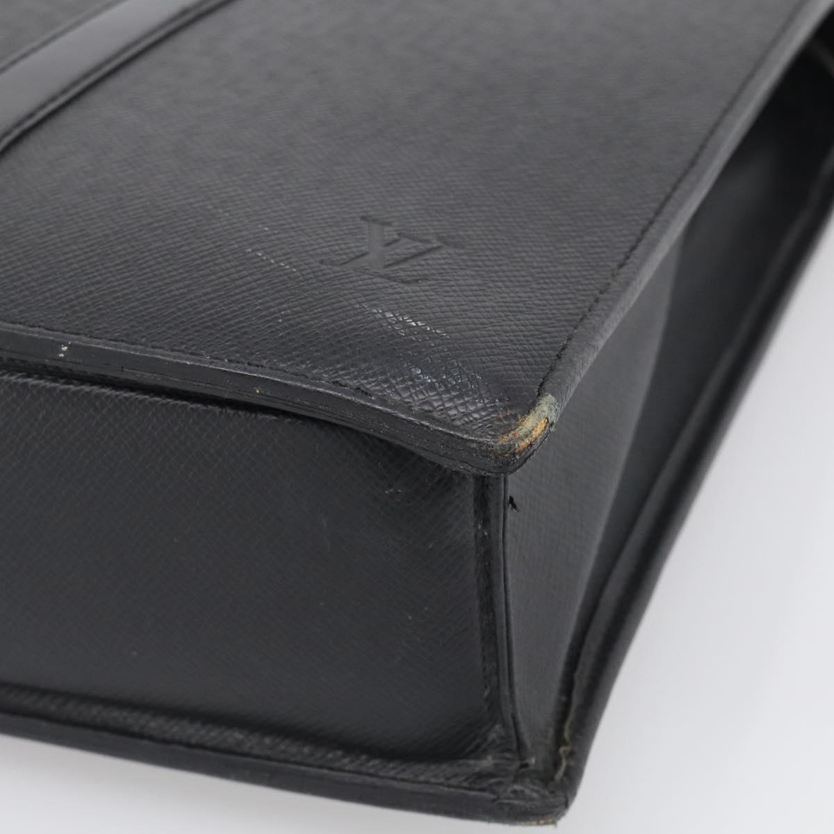LOUIS VUITTON Taiga Porte Documents Rozan Bag Epicea M30054 LV Auth ka6973