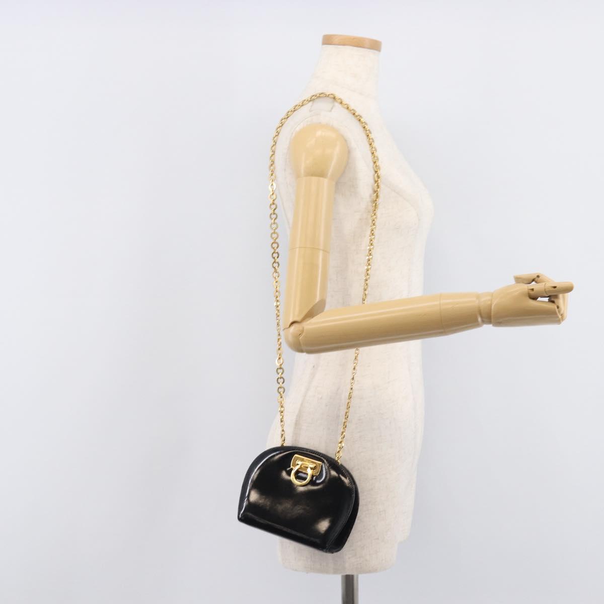 Salvatore Ferragamo Gancini Chain Bag Patent Leather Black Gold Auth ka6979