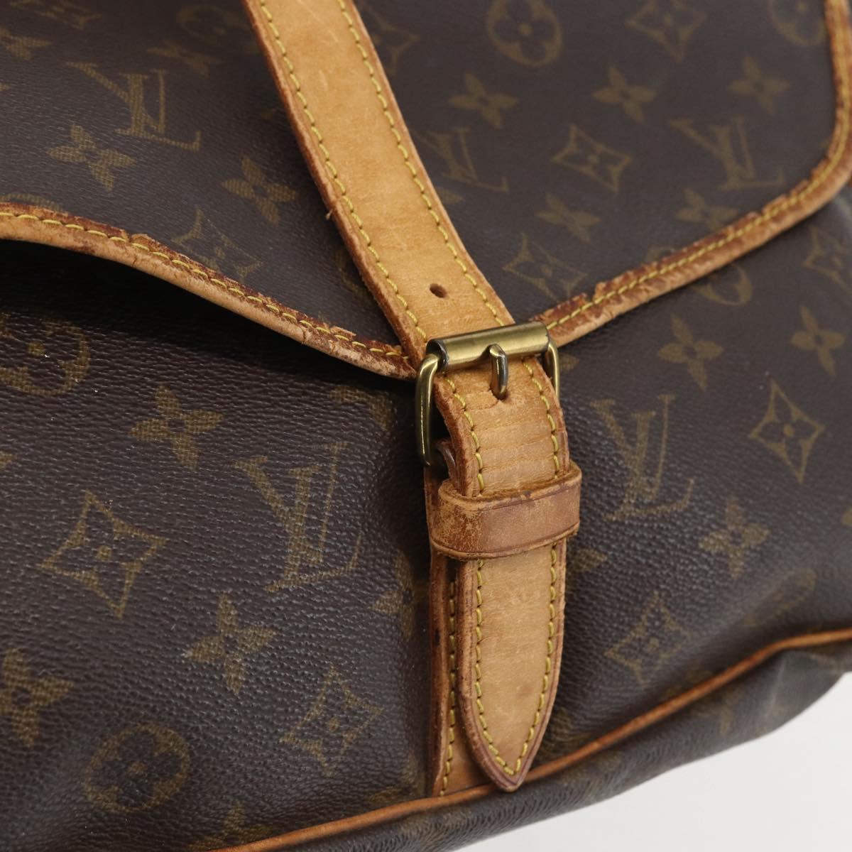 LOUIS VUITTON Monogram Saumur 35 Shoulder Bag M42254 LV Auth ka706