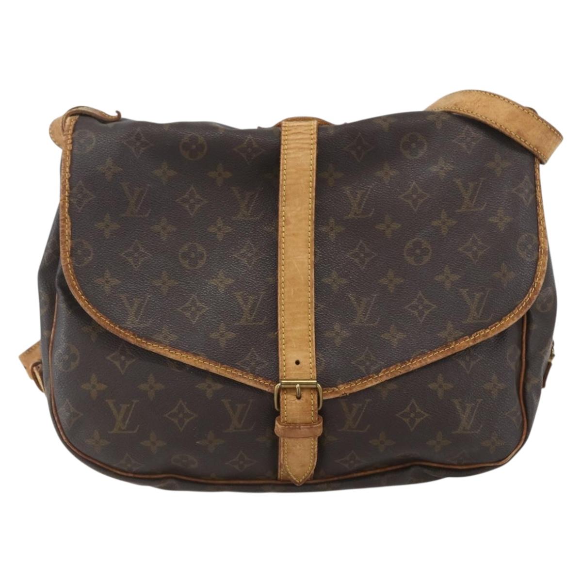 LOUIS VUITTON Monogram Saumur 35 Shoulder Bag M42254 LV Auth ka706