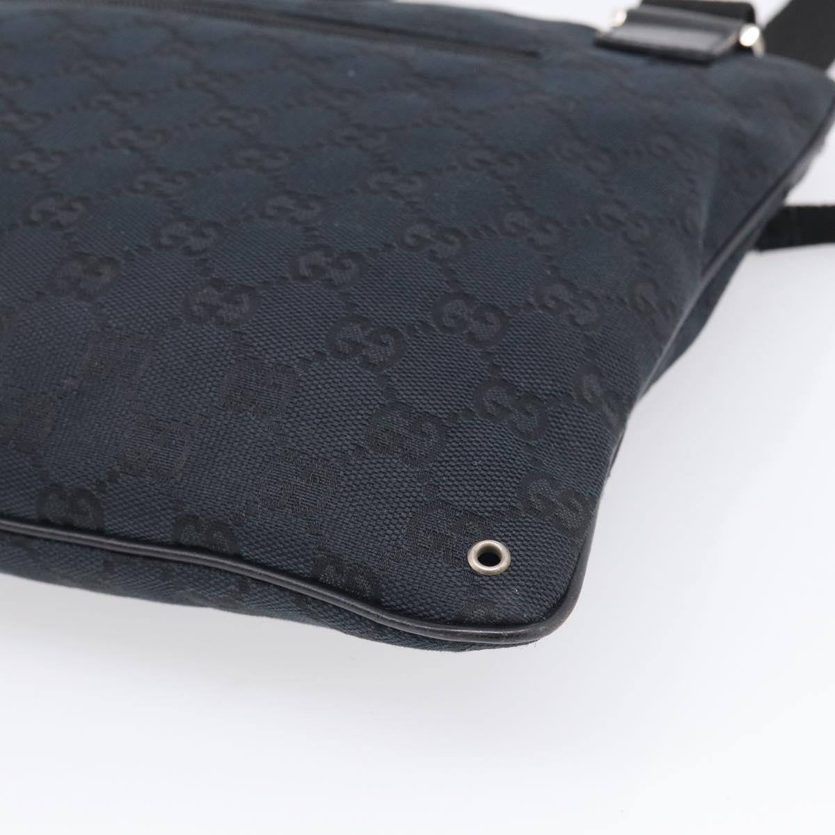 GUCCI GG Canvas Shoulder Bag Black Silver 90476 Auth ka7171A